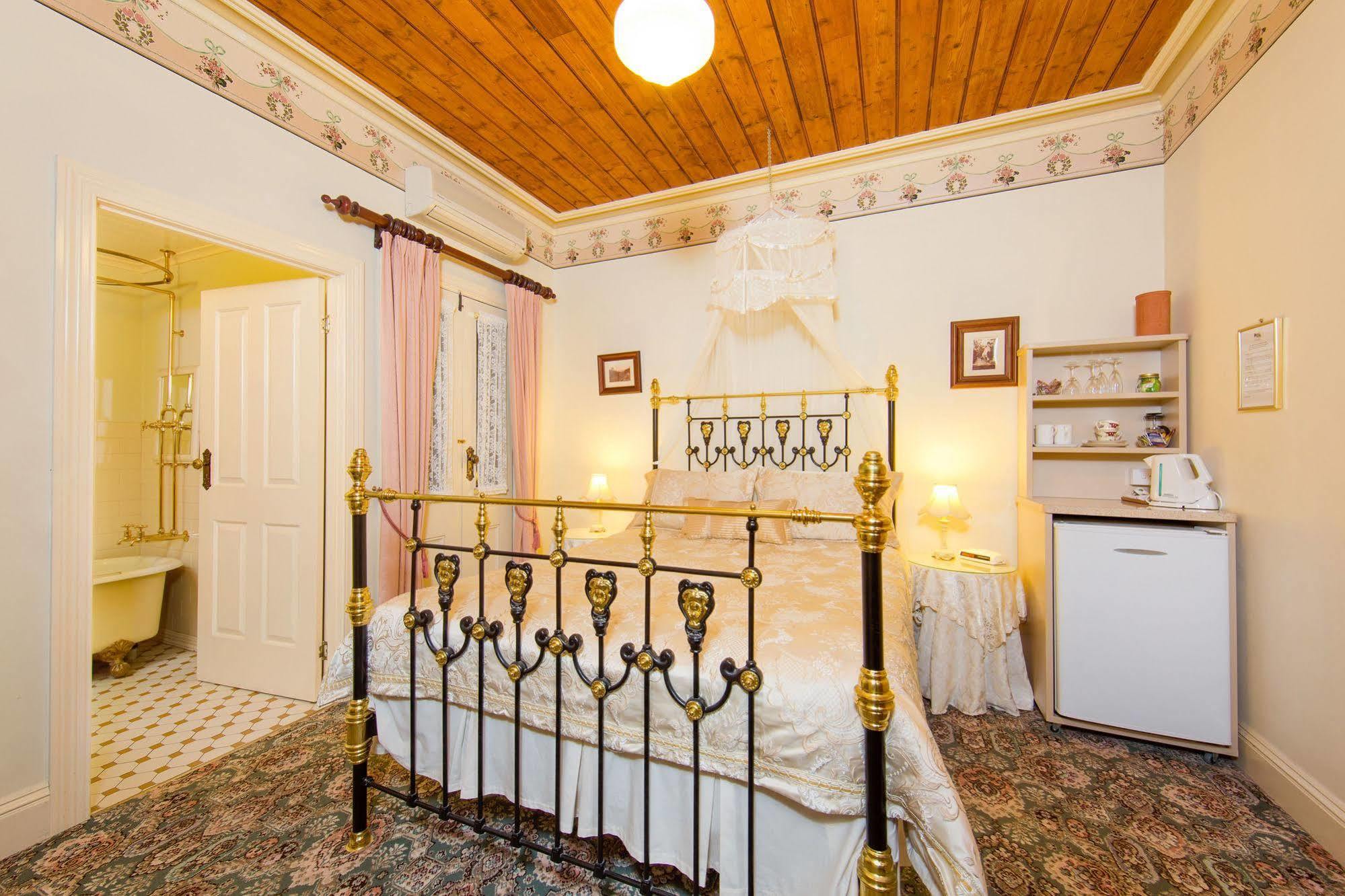 Barnsley House Bed And Breakfast Beechworth Exteriér fotografie